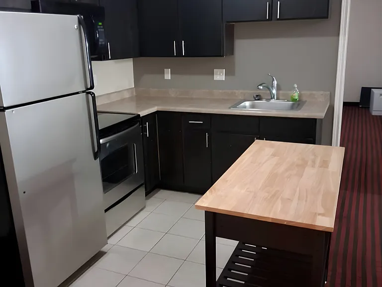 413 Main St — Photo 4