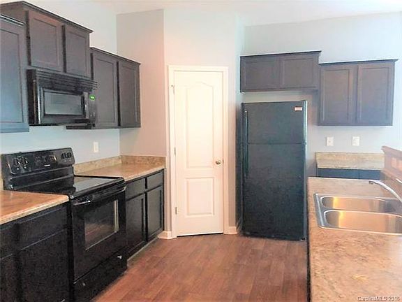 5th image of 6316 Sydney Mae Ln