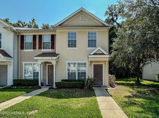 3547 Twisted Tree Ln, Jacksonville, FL 32216