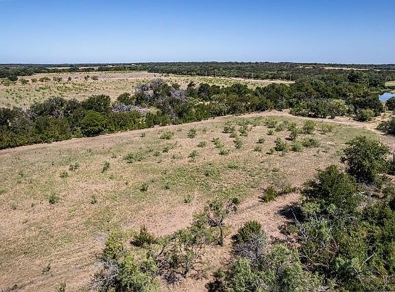 4th image of 64 Private Road 1271