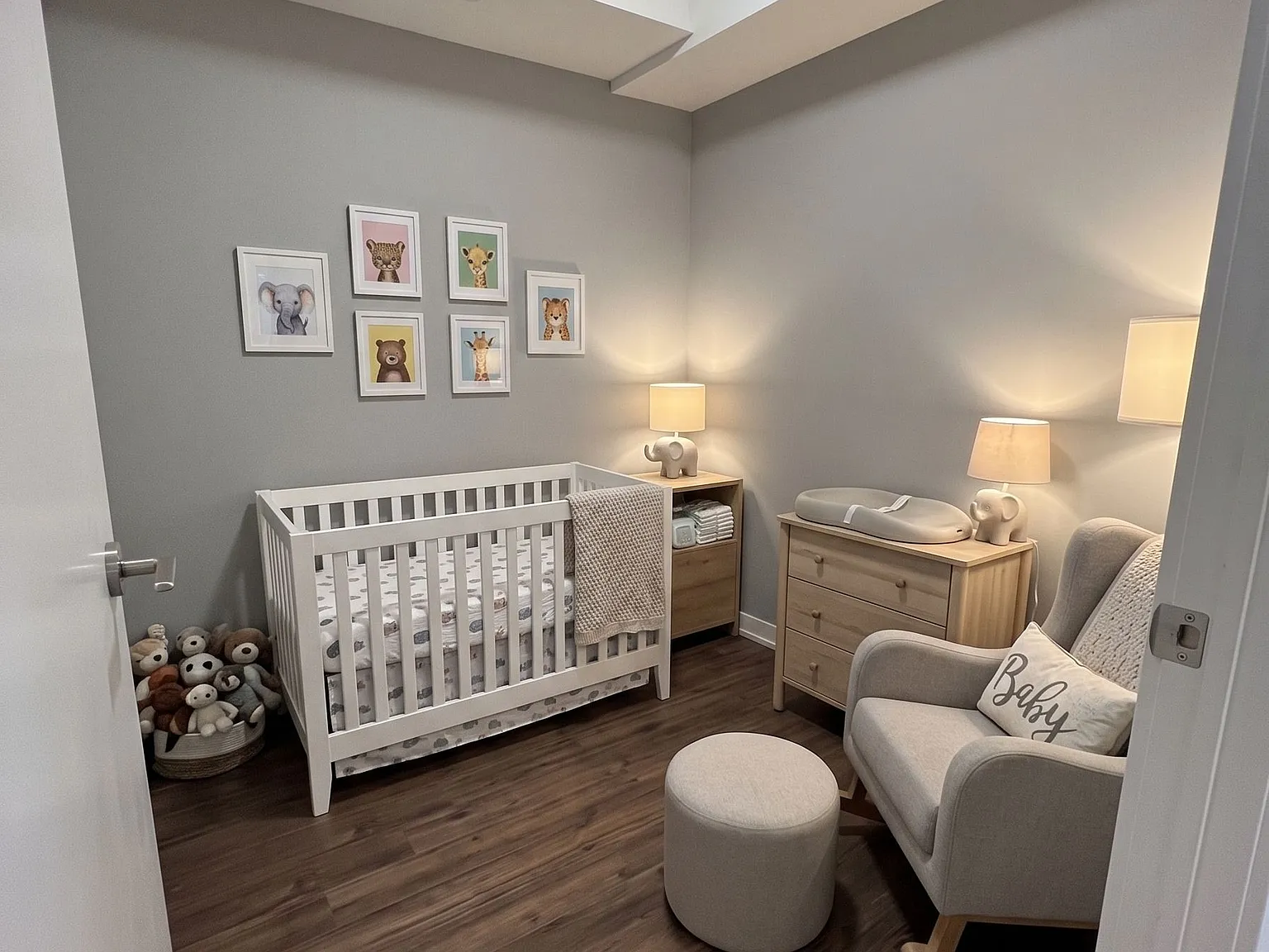 2 bed, $2,700 — Photo 1