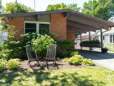 806 Pleasant Ave, Highland Park, IL, 60035