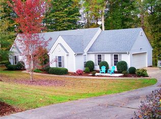 128 Richland Creek Dr, Westminster, SC 29693