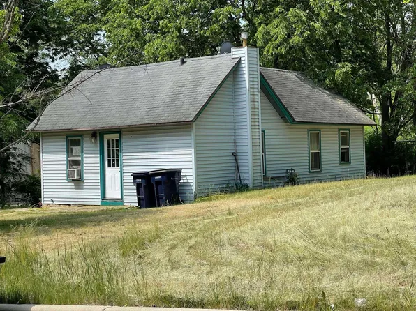 612 S Chatham St, Janesville, WI 53548