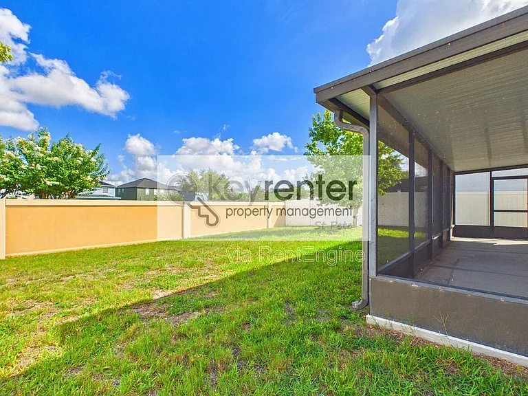 14517 Dunrobin Dr — Photo 44