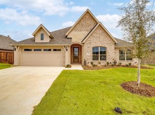 229 Brazos Dr, Waxahachie, TX 75165