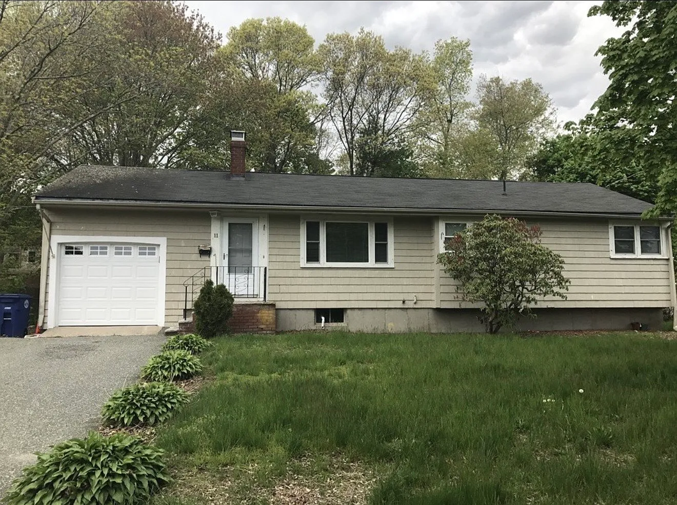 3 bed, 1281 sqft, $3,600 — Photo 1