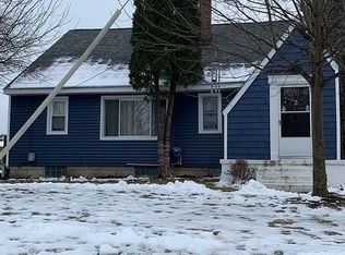 404 Franklin St APT A, Linden, MI