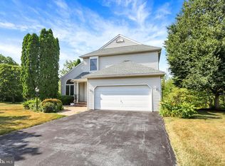6504 Carmen Ct, Harrisburg, PA 17112