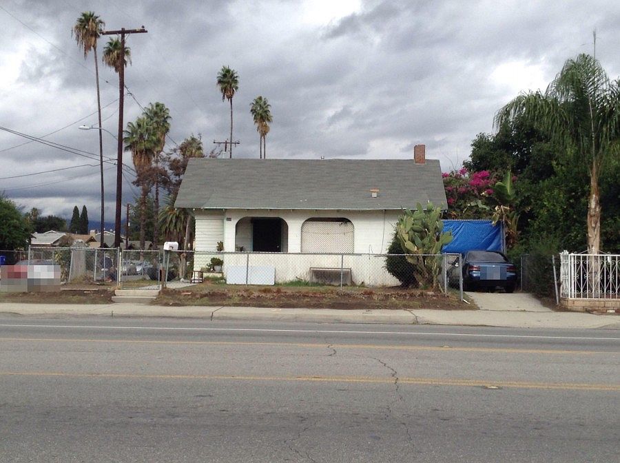 1st image of 350 W 9th St