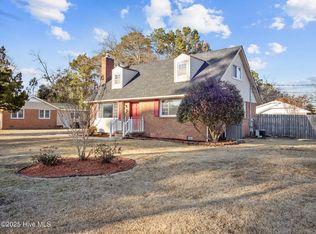 600 Decatur Rd, Jacksonville, NC 28540