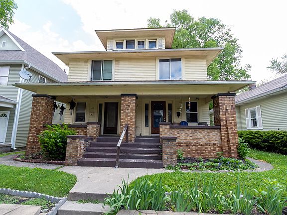 2nd image of 113 N Grant Ave