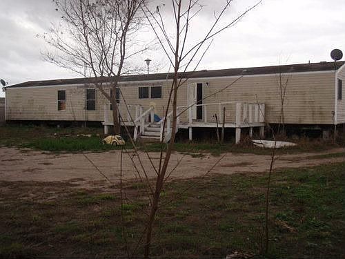 1st image of 1815 Blue Jay Ave
