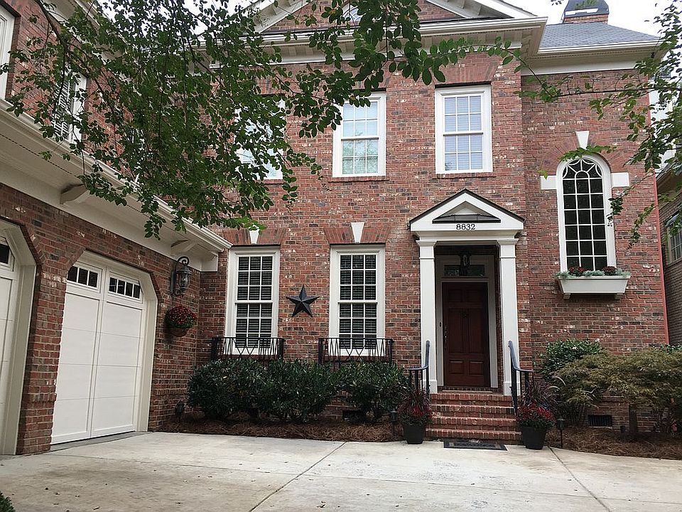 2nd image of 8832 Heydon Hall Cir