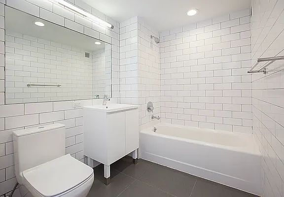 3rd image of 331 E Houston St #5AB