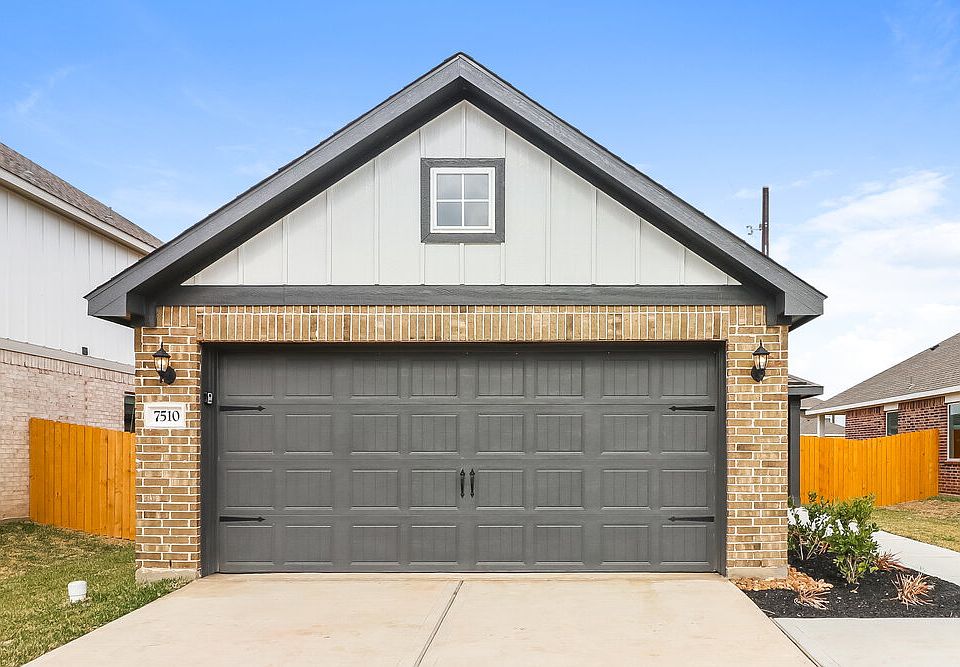 1st image of 7510 Tipton Meadow Way