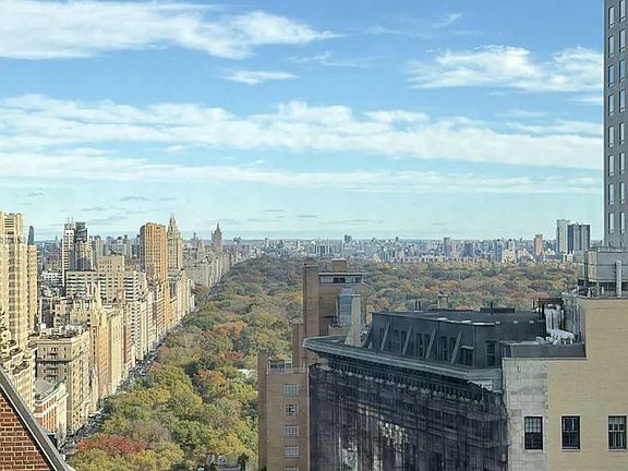 5th image of 235 W 56th St APT 31R