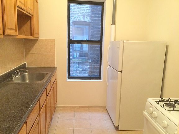 4th image of 2484 7th Ave APT 12