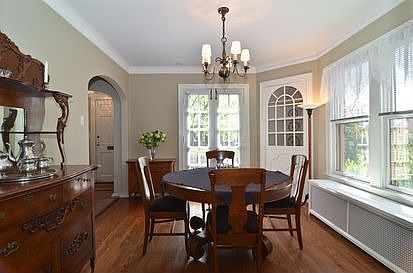 3rd image of 5846 N Kenton Ave