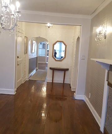 2nd image of 6744 S Clyde Ave #2N
