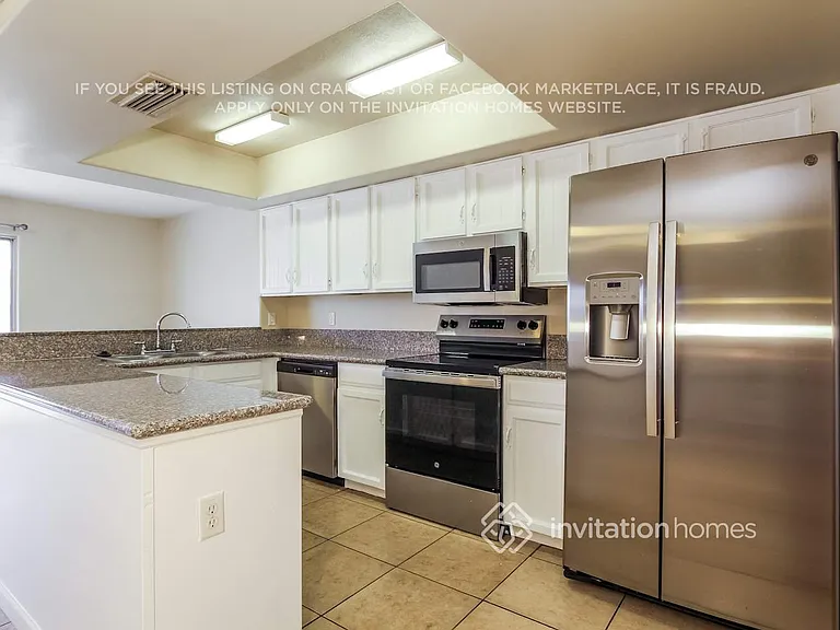 7525 W Mackenzie Dr — Photo 6