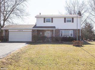 1502 Illini Dr, New Lenox, IL 60451