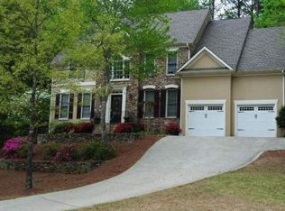 720 Amberton Cls, Suwanee, GA 30024