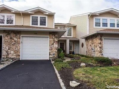 135 Colony Drive #NA, Holbrook, NY, 11741