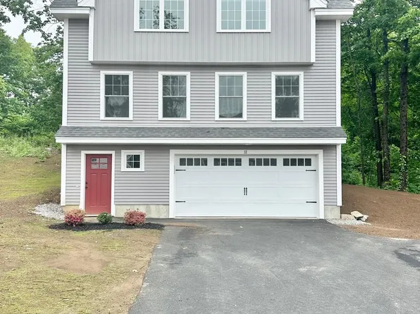 32 Copley Drive, Dover, NH 03820