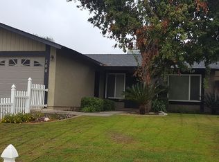 200 Star Ct, Bakersfield, CA 93308