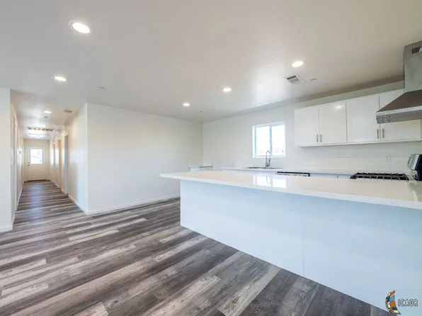 1690 A St, Brawley, CA 92227