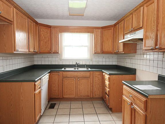 3rd image of 5306 Spriggs St #3