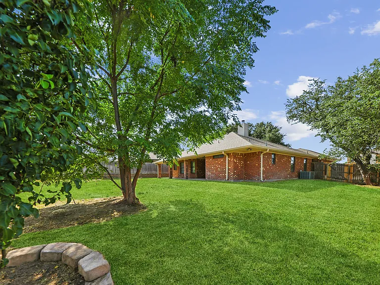 6404 Siltstone Loop — Photo 21