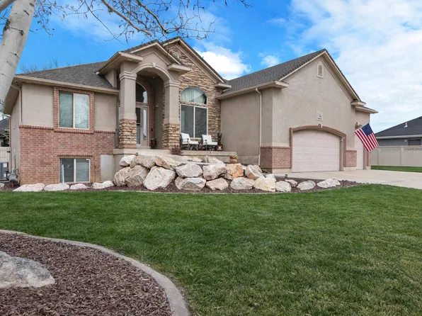1134 W 2275 S, Syracuse, UT 84075
