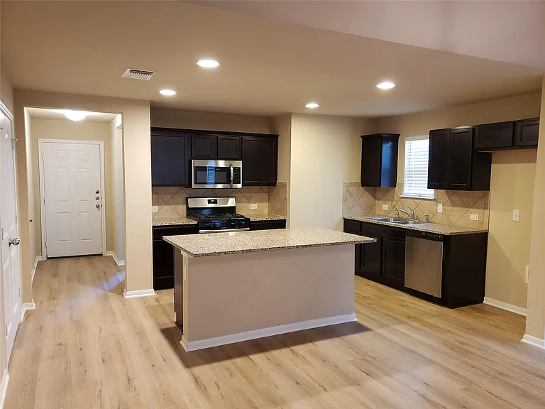 14905 Harkness Pass — Photo 4