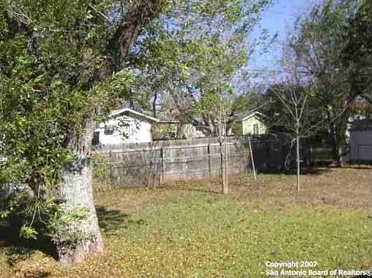 1st image of 131 Colton Dr