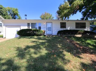 1019 Renshaw Dr, Saint Louis, MO 63135