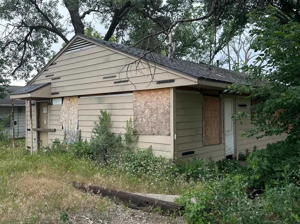 743/745 N Minneapolis St, Wichita, KS 67214