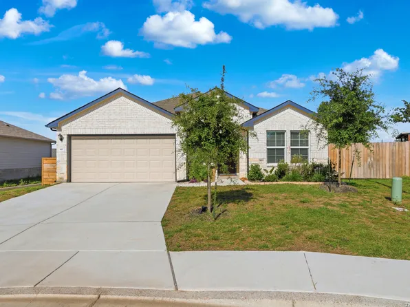 441 MILFOIL DR, Seguin, TX 78155