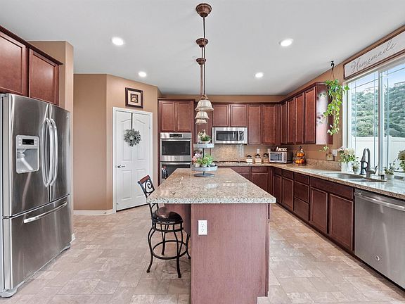 4th image of 18307 Athena Elm Dr