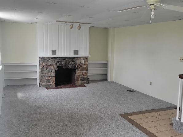 4075 W Lincoln Hwy