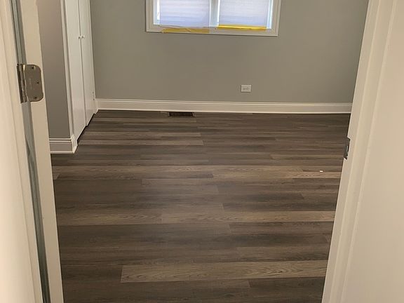 4th image of 8449 S King Dr