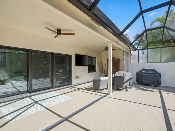 10865 La Salinas Circle, Boca Raton, FL 33428