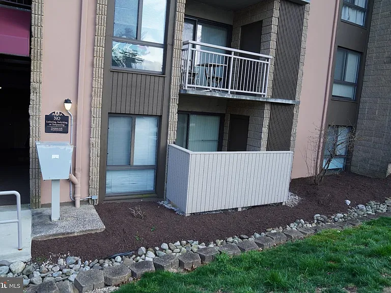 6093 Majors Ln #4J4 — Photo 14