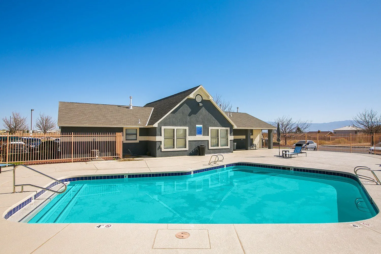 Crescent Ridge — Photo 4
