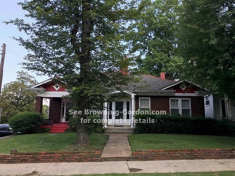 1st image of 2000 15th Ave S