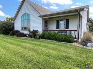 2802 Timmerman Dr, Emporia, KS 66801