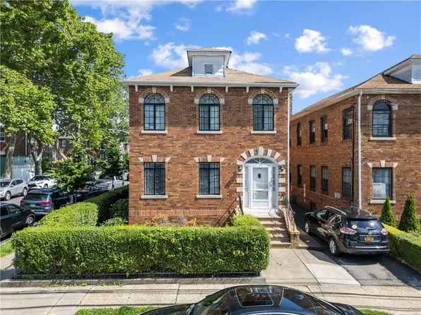 1125 Waring Avenue, Bronx, NY 10469
