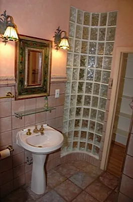 Rented by Boerum Hill Realty | media 173