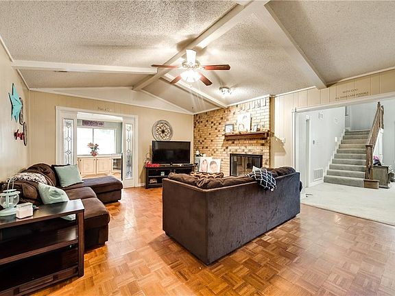 5th image of 1704 Kingston Dr